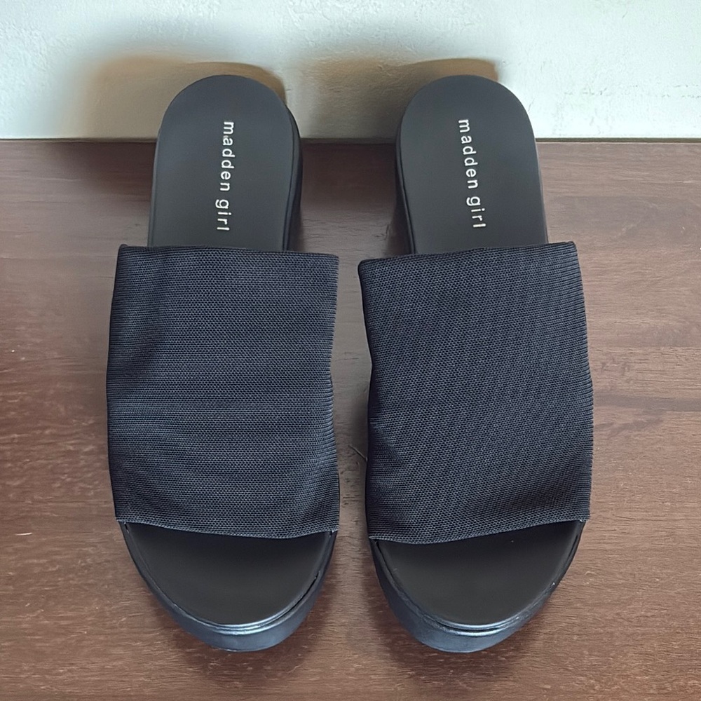 Madden Girl Shelbie Platform Wedge Slides, Black
